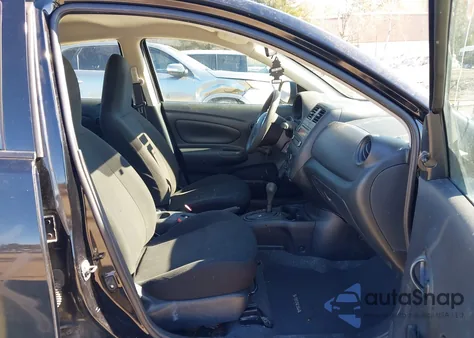 2015 Nissan Versa 1.6 S+ z USA, uszkodzony, nr VIN 3N1CN7AP1FL843299